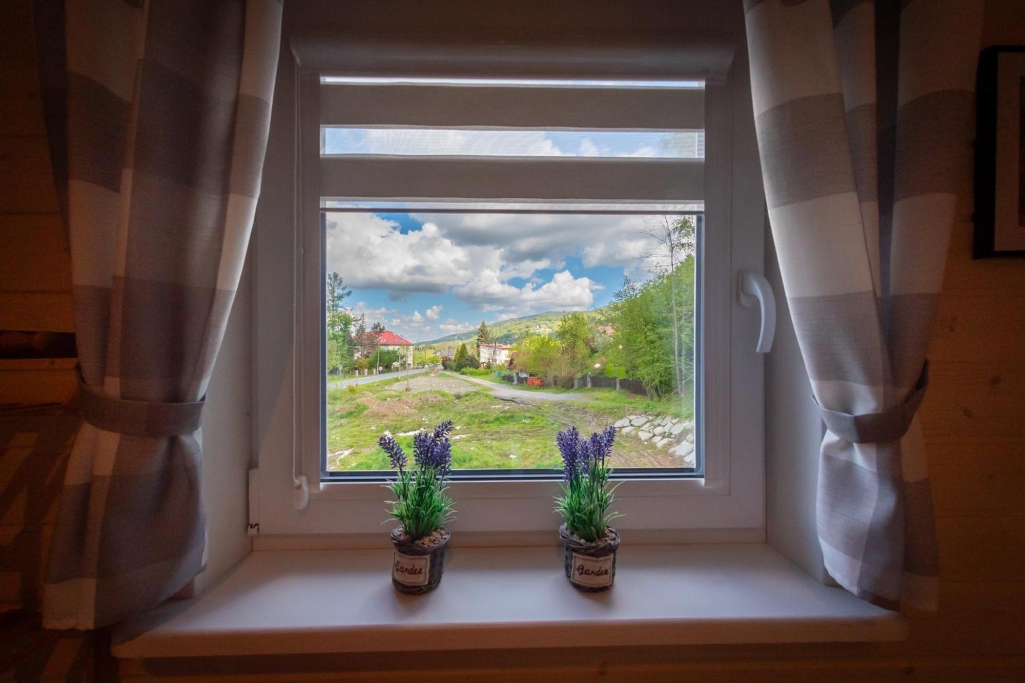 Domki U Sosny - Nowoczesne Domki Na Wylacznosc, Spokojna Okolica Blisko Lasu I Szlaku, 1,2 Km Od Centrum Brennej Brenna Bagian luar foto